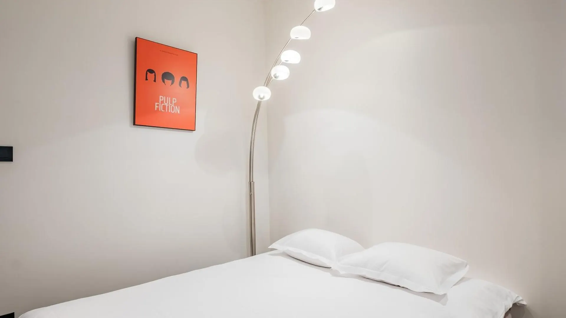 Veeve - Light & Luxe In Les Batignolles Paris