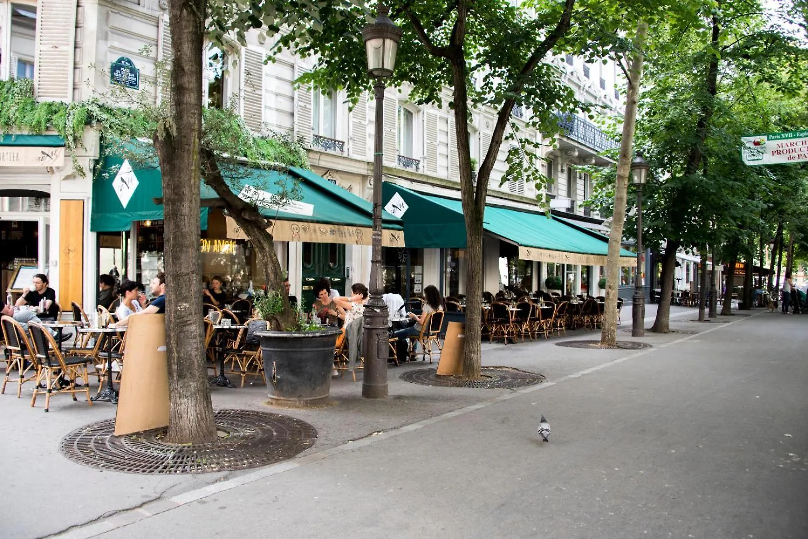 Veeve - Light & Luxe In Les Batignolles Daire