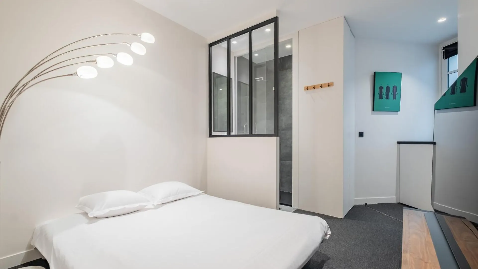 Apartment Veeve - Light & Luxe In Les Batignolles *